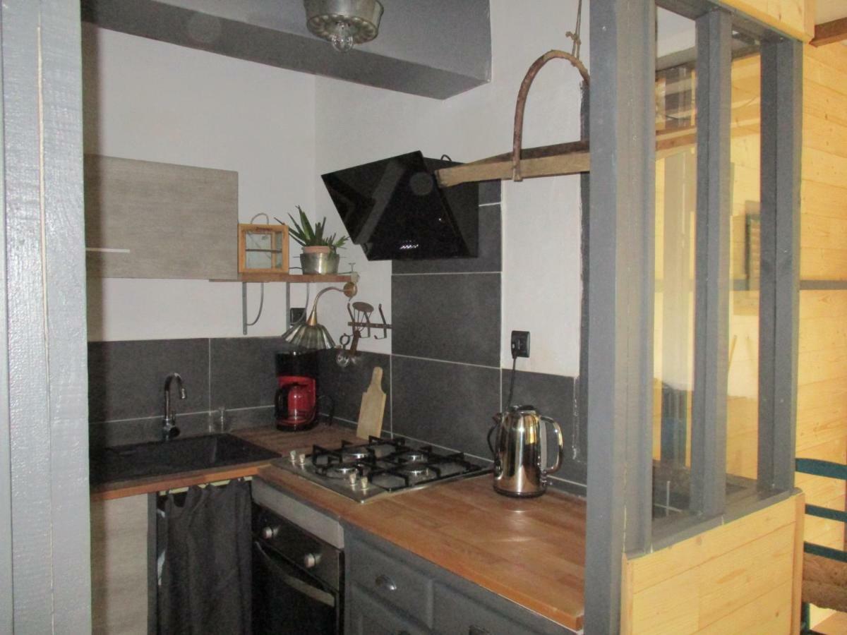 La Grange Aux Hirondelles Bed & Breakfast Sancoins Bagian luar foto