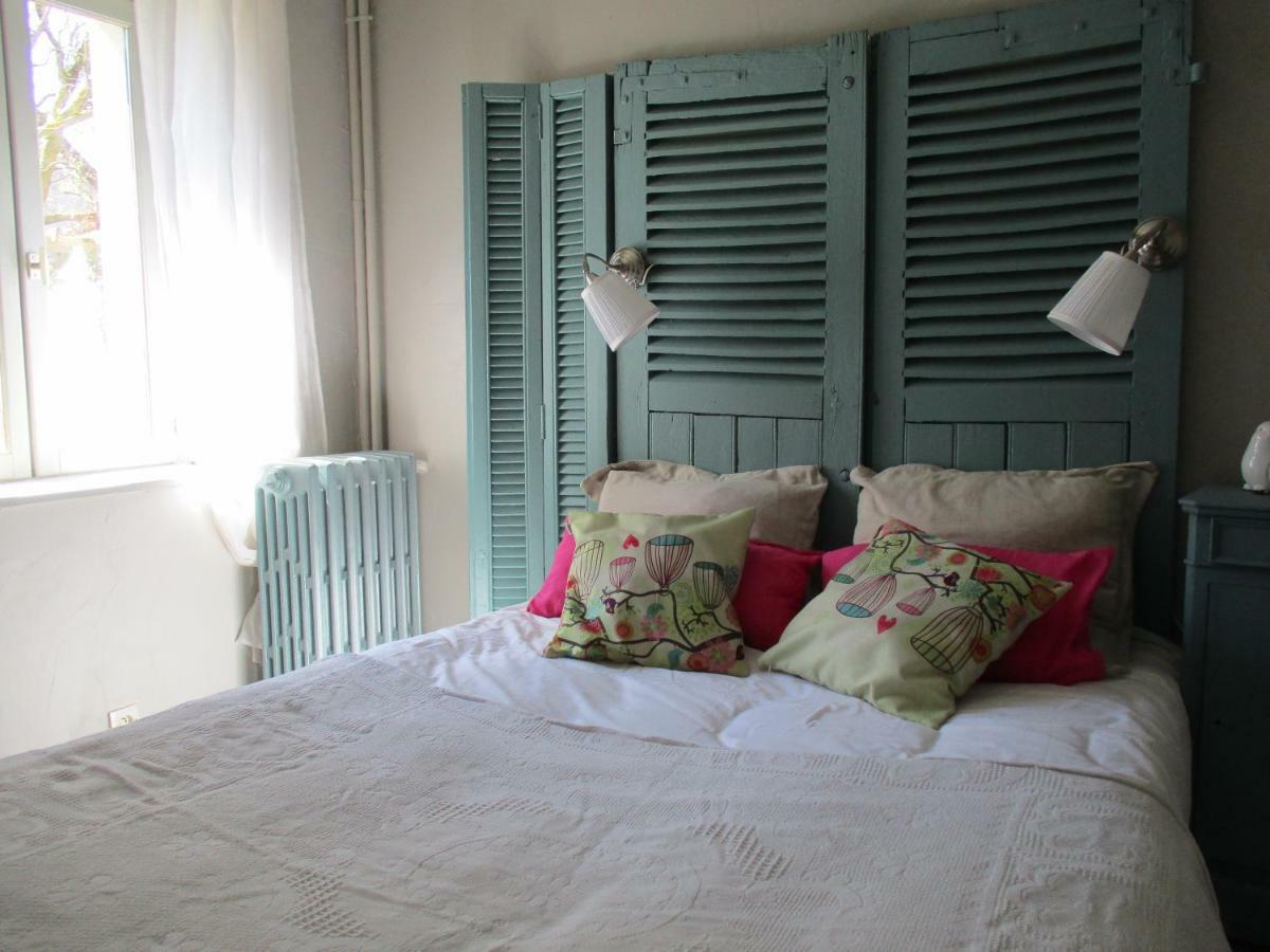 La Grange Aux Hirondelles Bed & Breakfast Sancoins Bagian luar foto